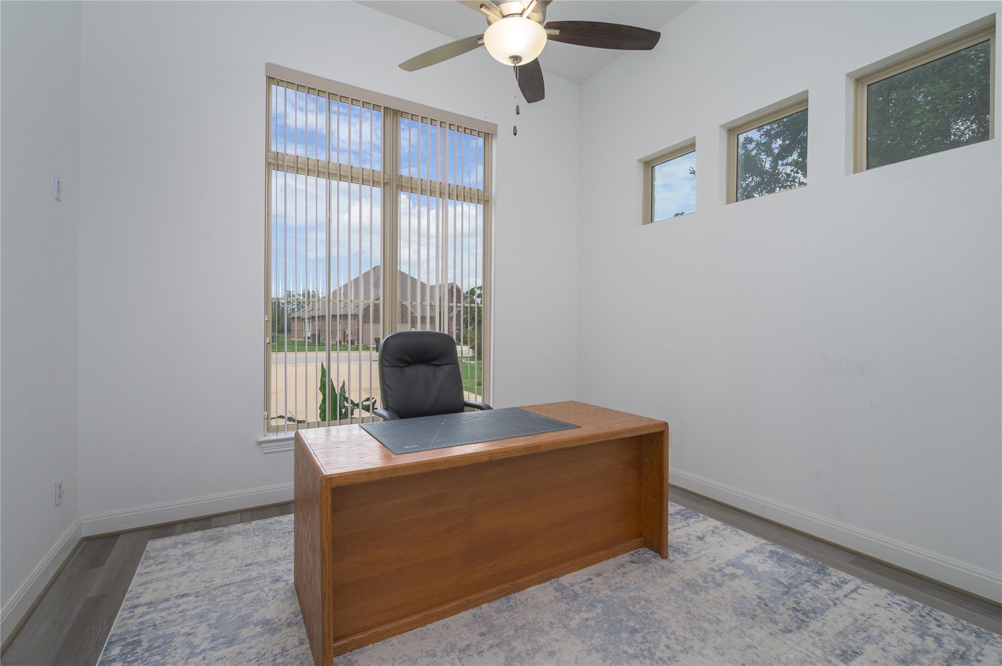 1404 Scenic Oaks Dr, Georgetown, TX 78628