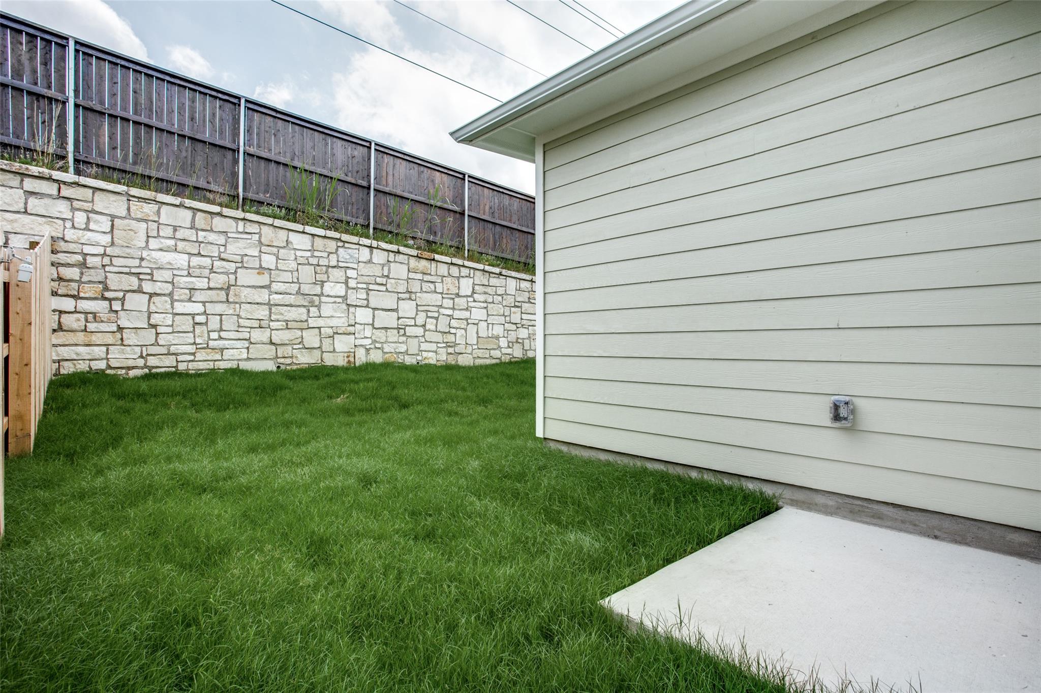 11425 Lago De Garda Dr, Austin, TX 78747