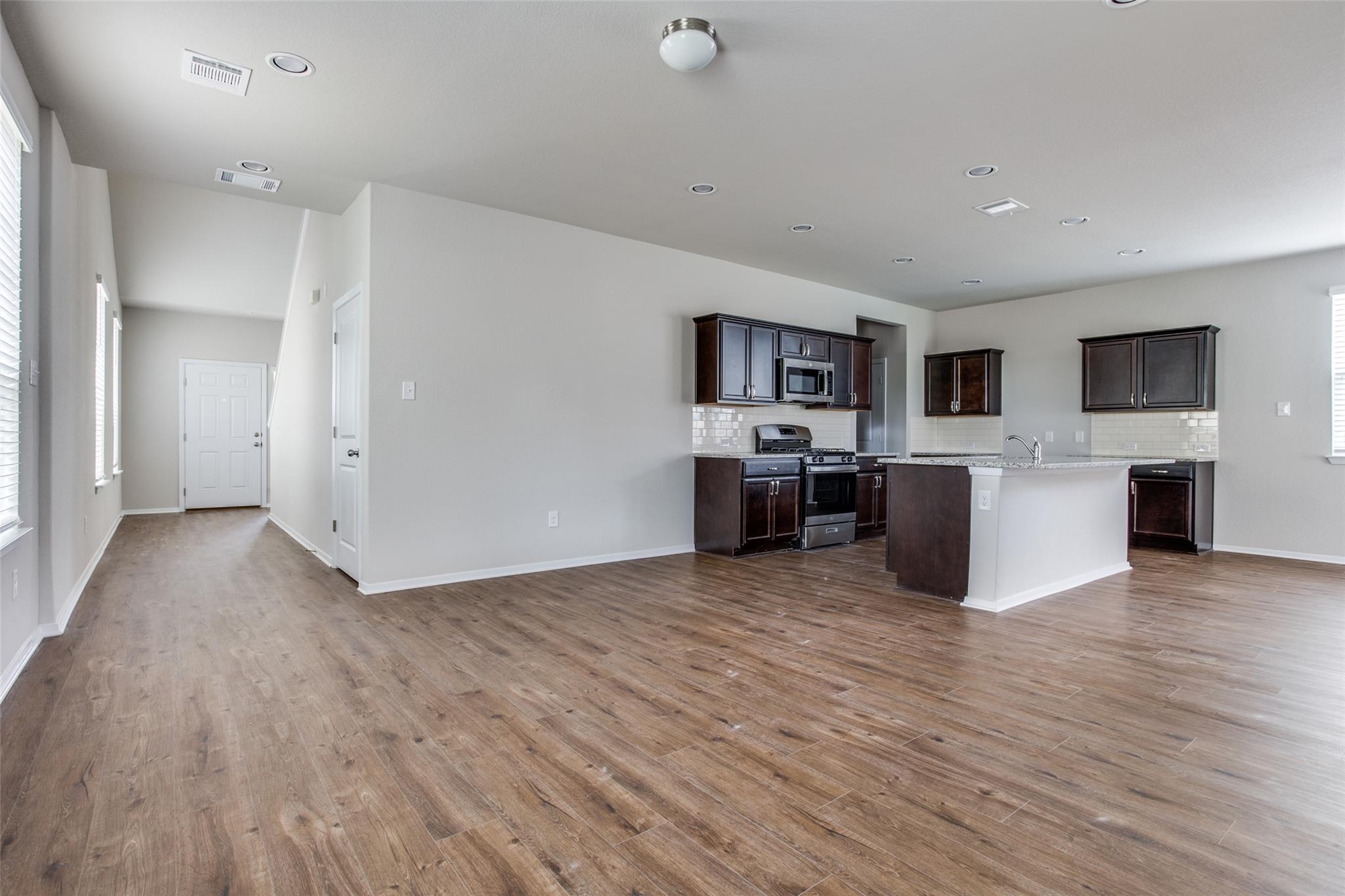 11425 Lago De Garda Dr, Austin, TX 78747