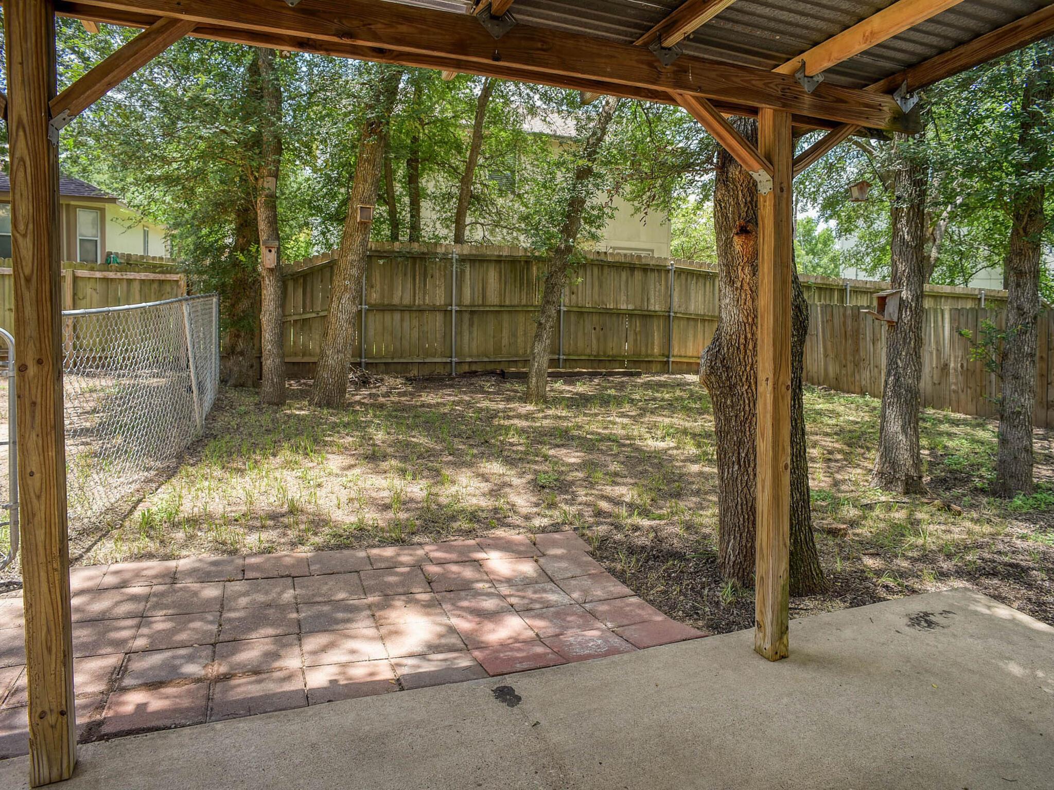 117 High Point Blvd, Cedar Creek, TX 78612
