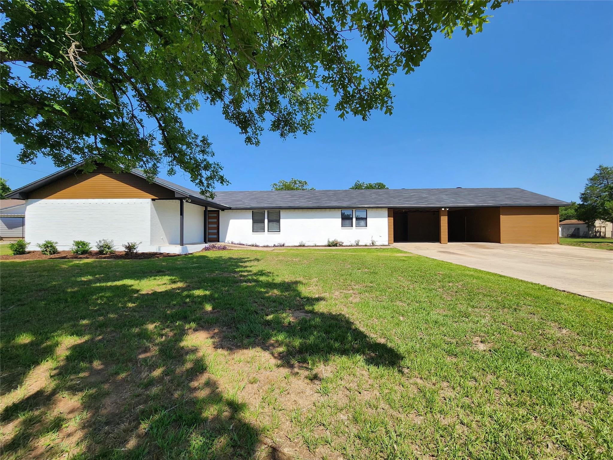 1011 N State Highway 95 Highway N, Bastrop, TX 78602