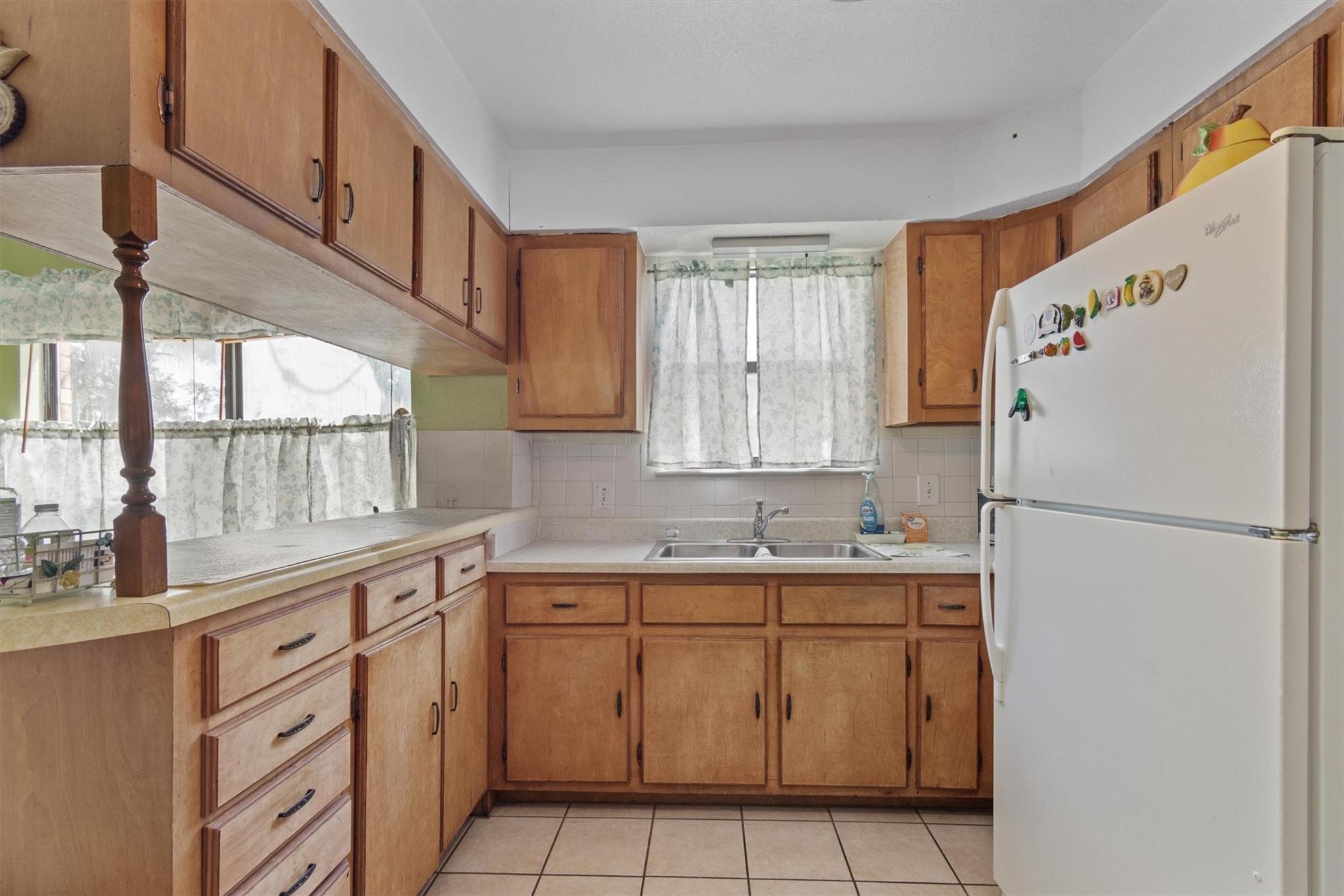 2080 Allison Rd, Martindale, TX 78655