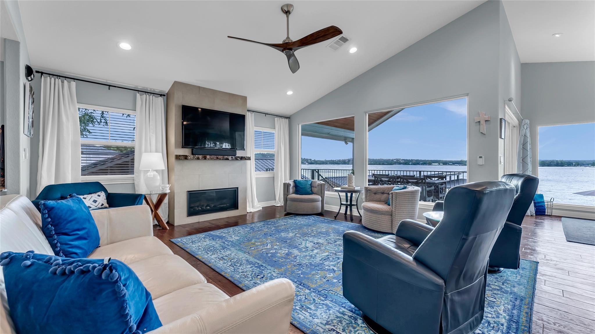 136 Web Isle Dr, Granite Shoals, TX 78654