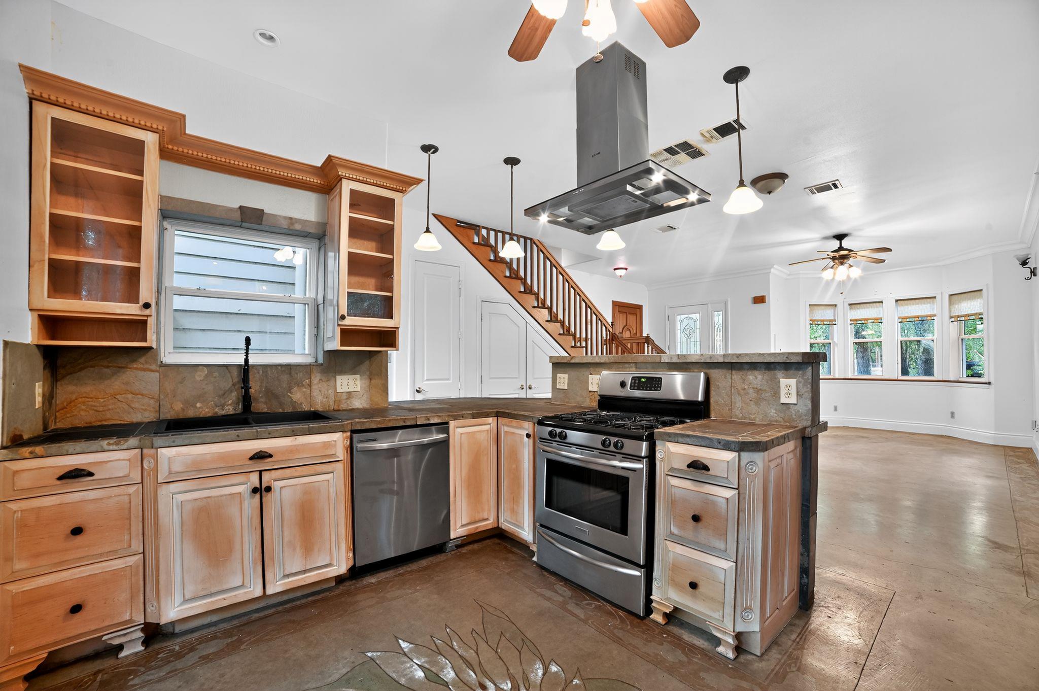 2003 Griswold Ln # A, Austin, TX 78703