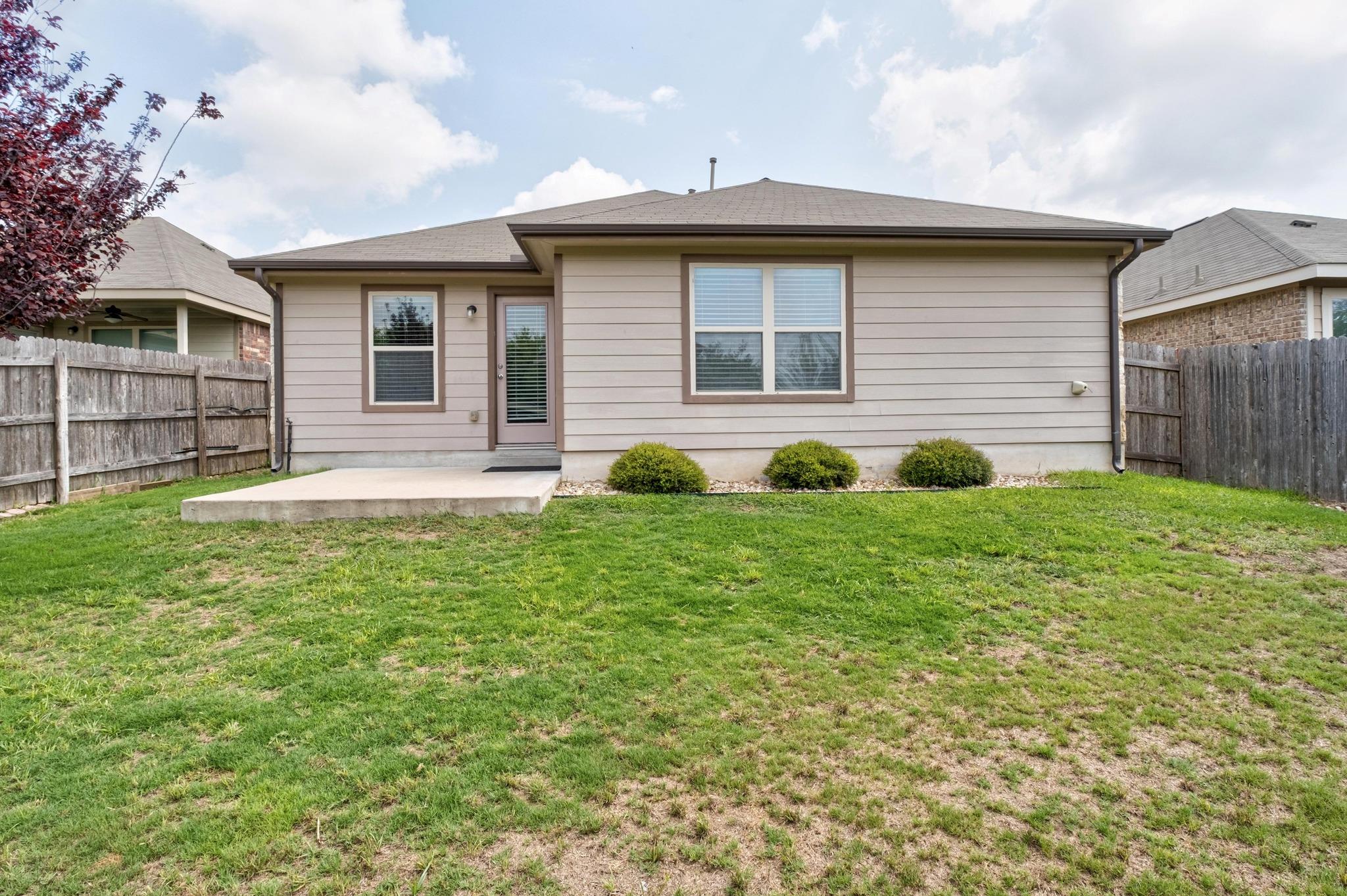 160 Vermilion Marble Trl, Buda, TX 78610
