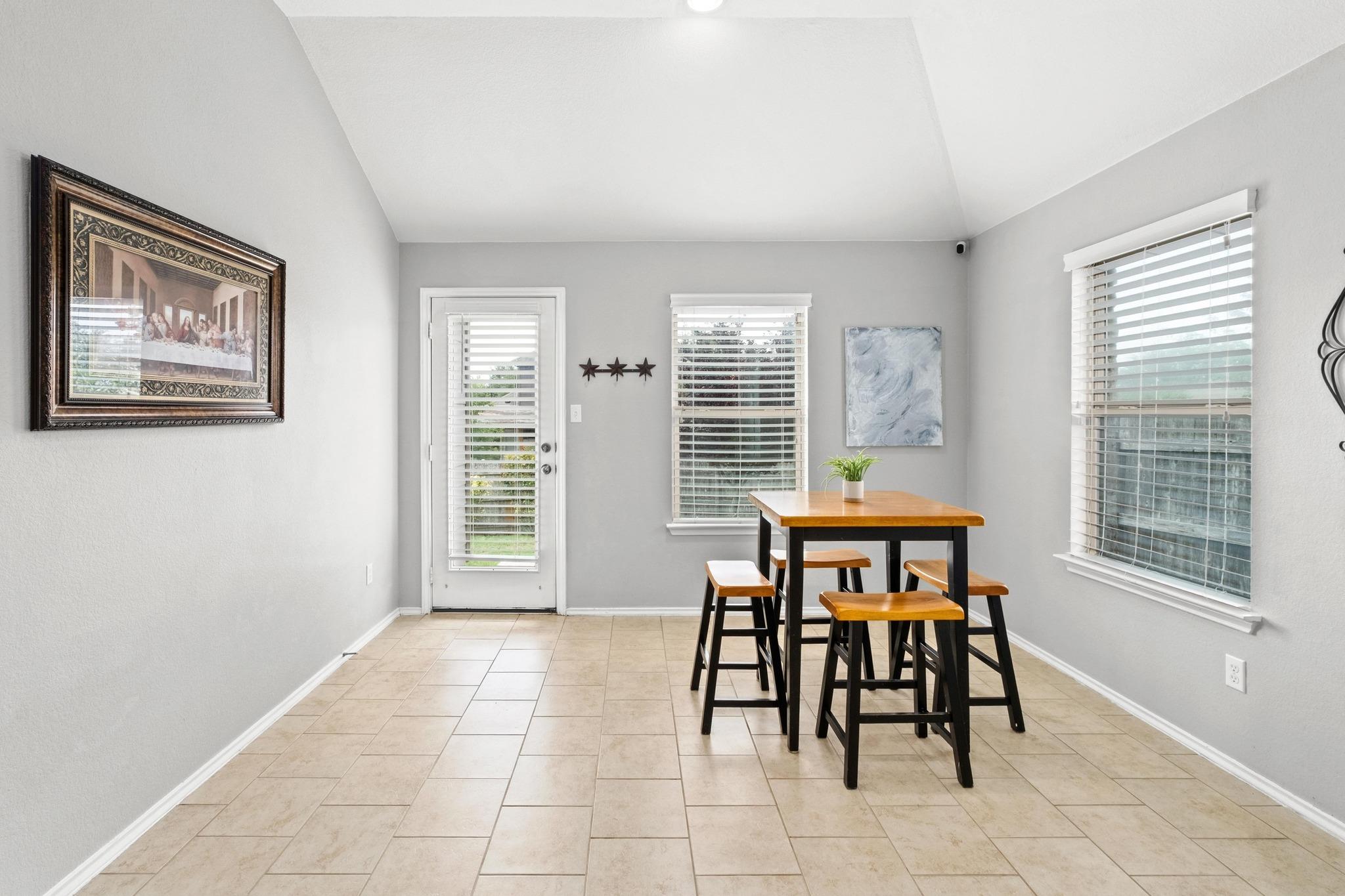 160 Vermilion Marble Trl, Buda, TX 78610