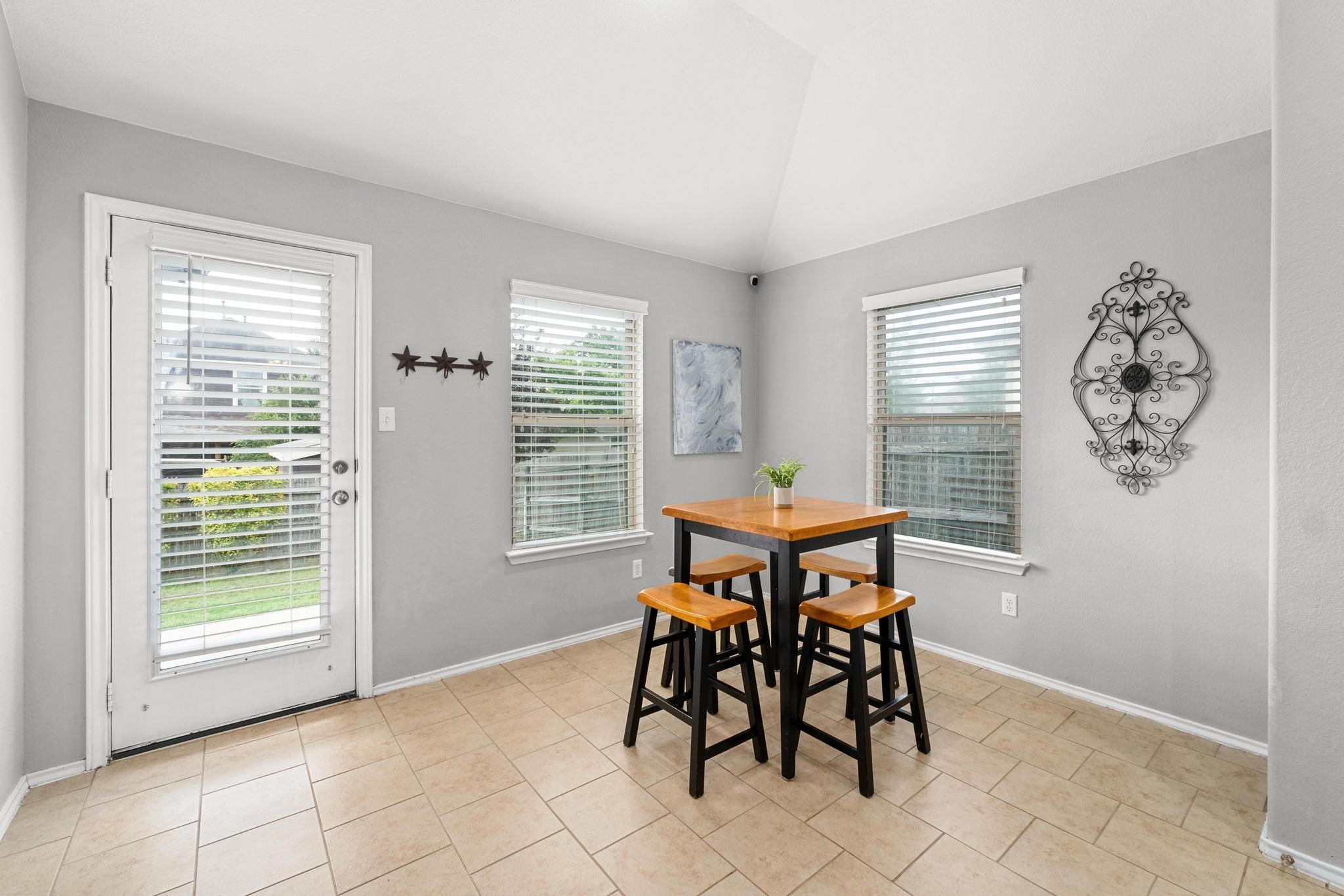 160 Vermilion Marble Trl, Buda, TX 78610