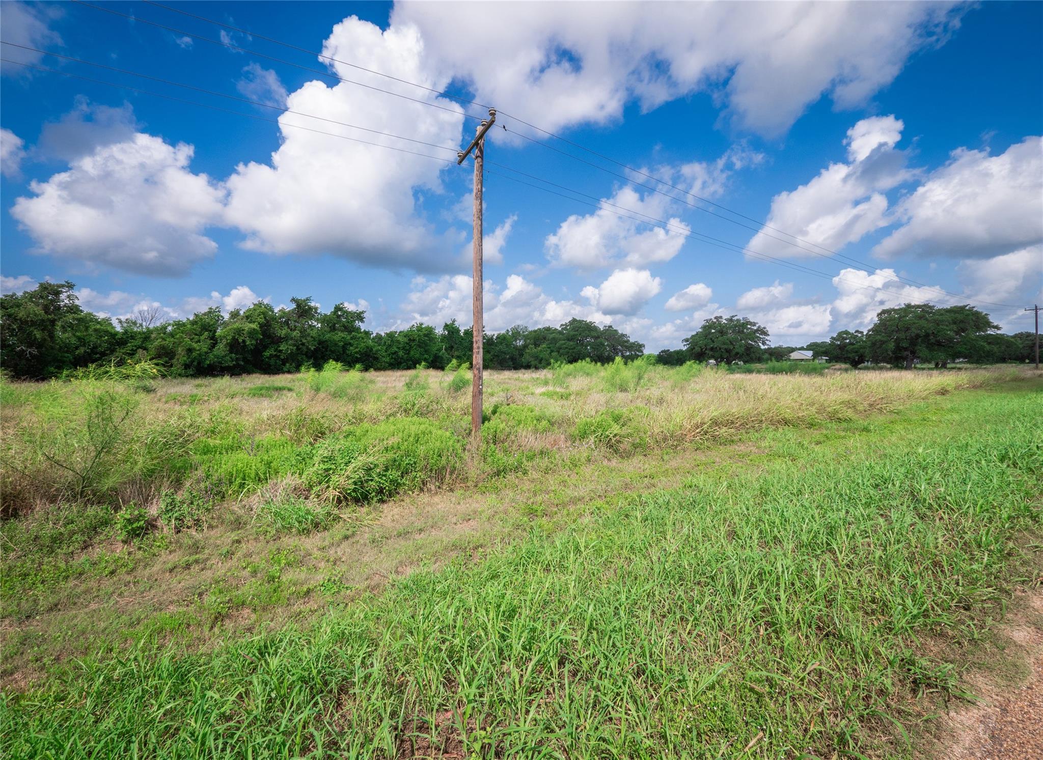 2441 Old Plum Highway, La Grange, TX 78945