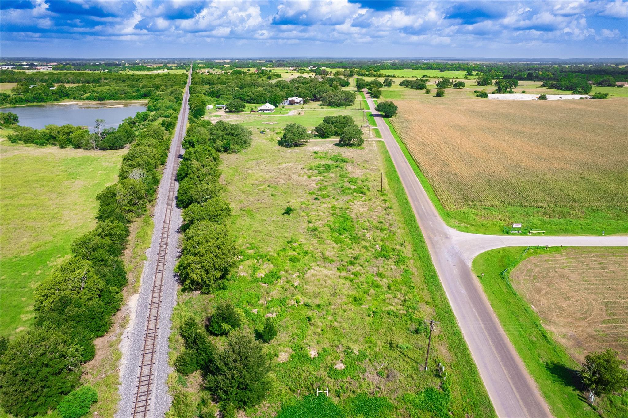 2441 Old Plum Highway, La Grange, TX 78945