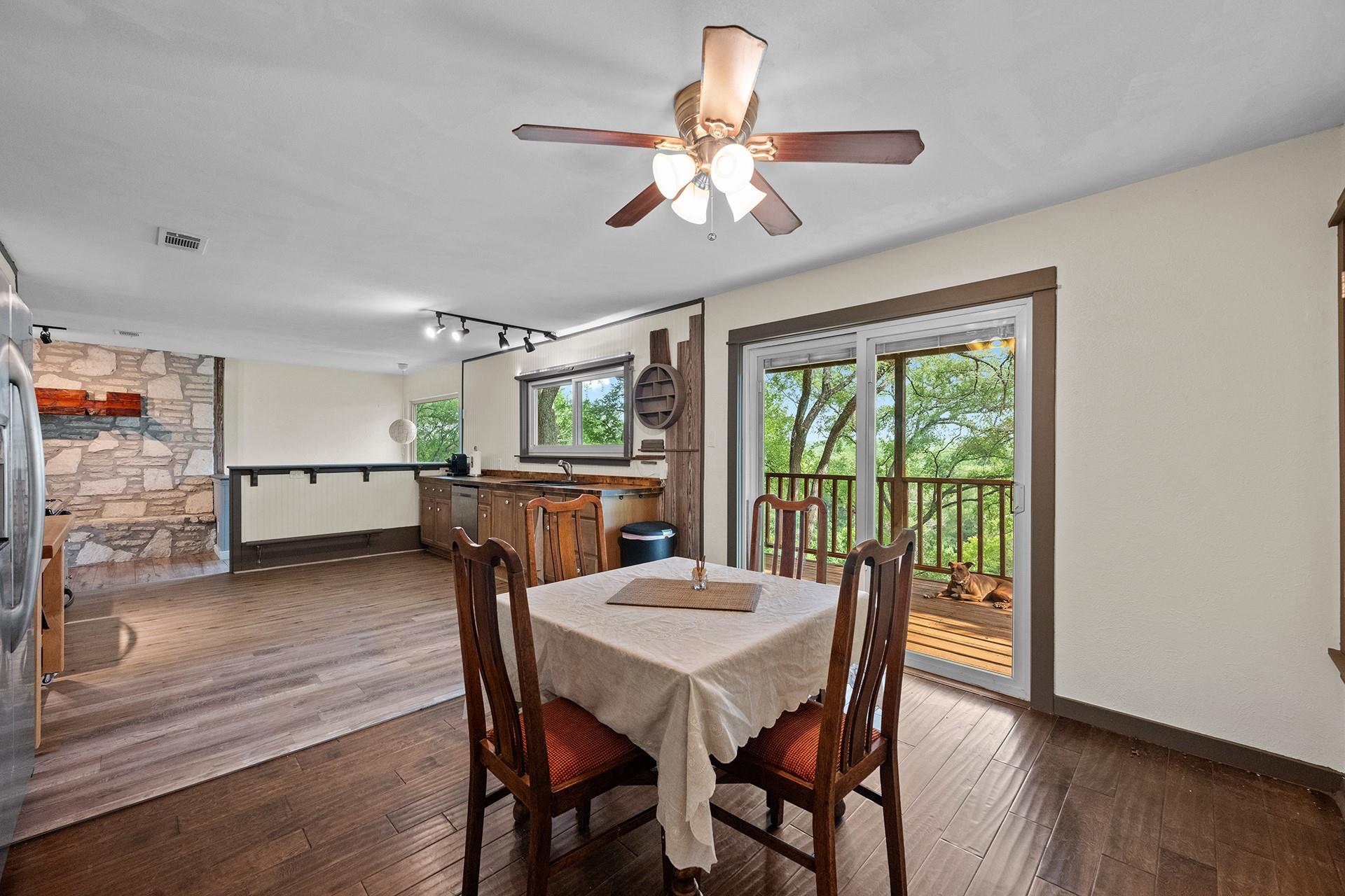 402 Bear Canyon Dr, Manchaca, TX 78652