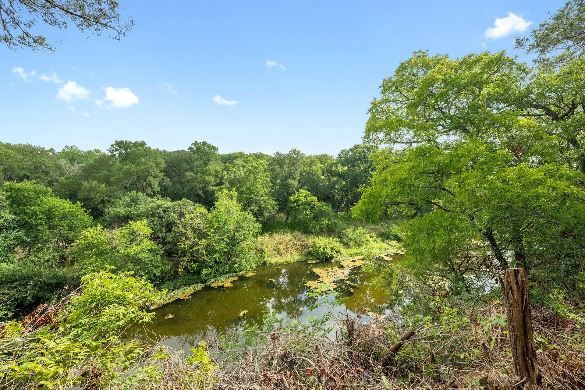 402 Bear Canyon Dr, Manchaca, TX 78652