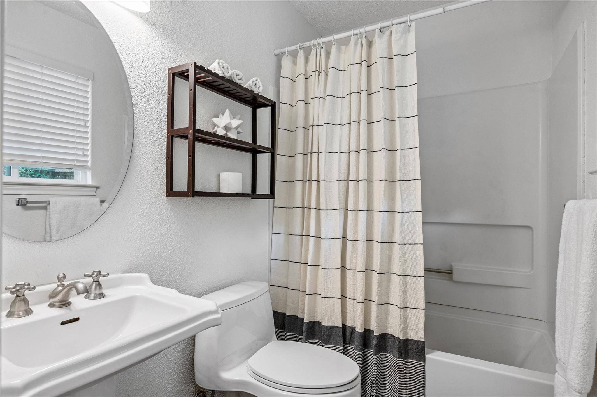 6308 Shadow Bnd, Austin, TX 78745