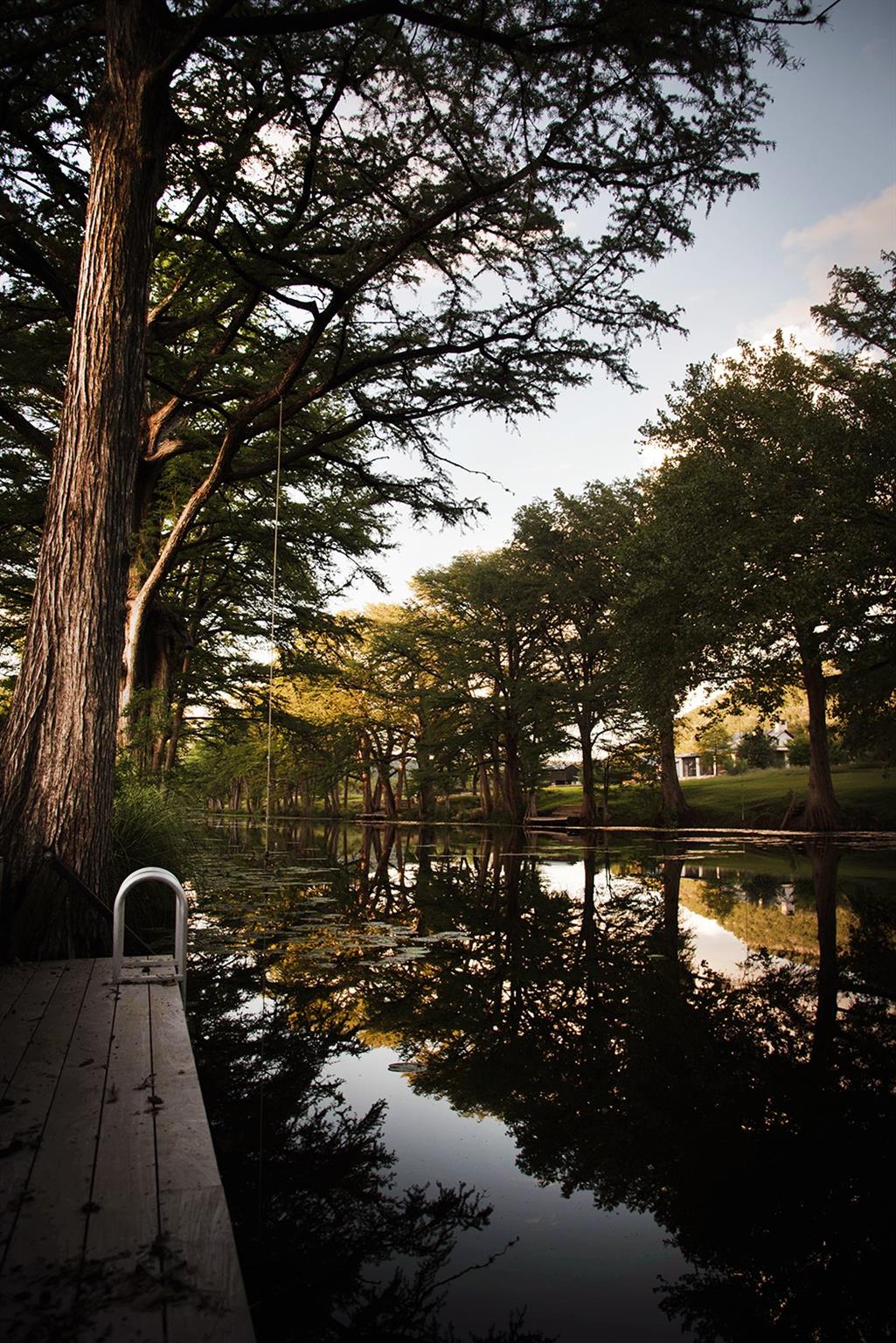 6098 N. US Hwy 83, Leakey, TX 78873