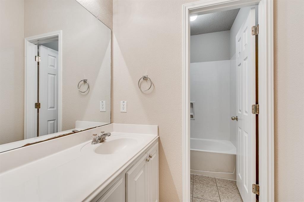 9704 Pasatiempo Dr, Austin, TX 78717