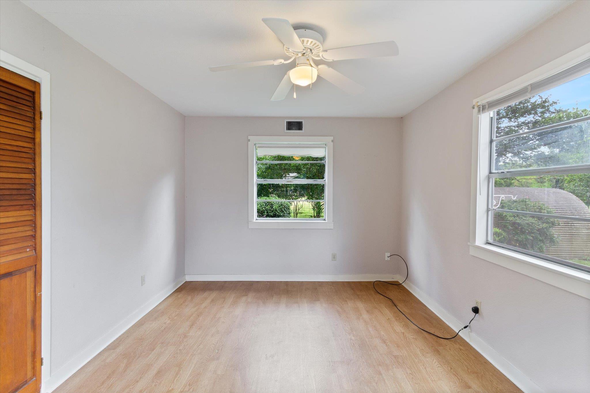 1253 W San Antonio St, San Marcos, TX 78666