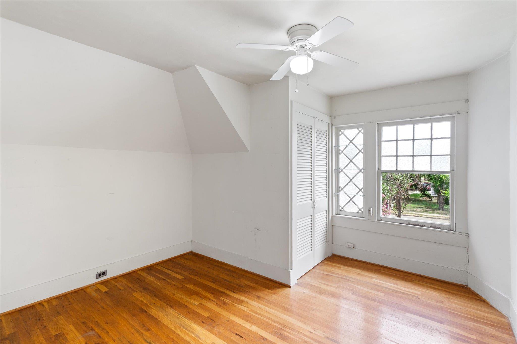 1253 W San Antonio St, San Marcos, TX 78666