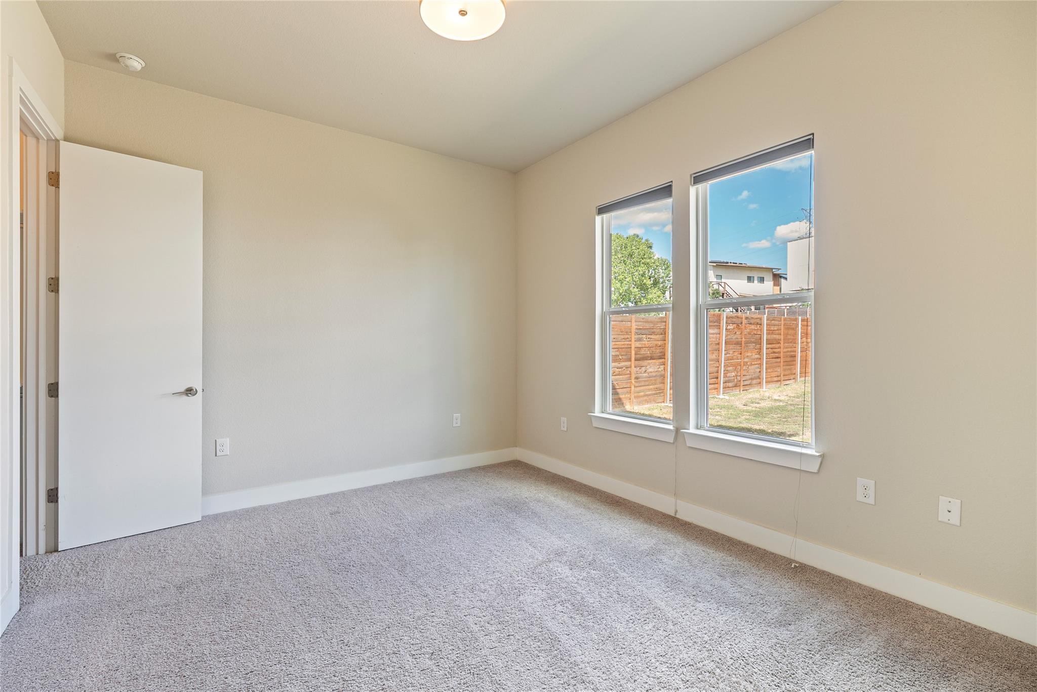 5825 Pinon Vista Dr, Austin, TX 78724