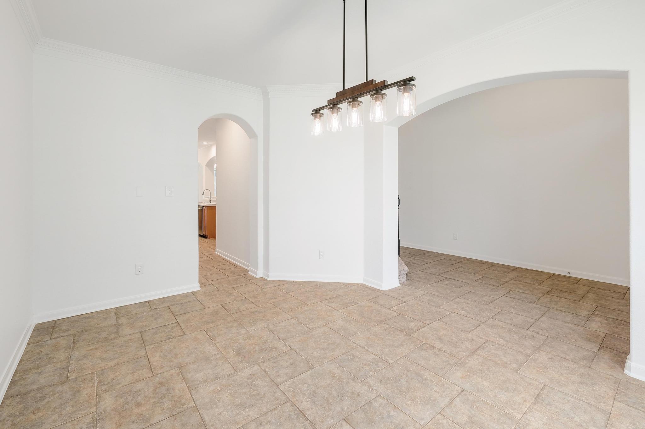 13517 Campesina Dr, Austin, TX 78727