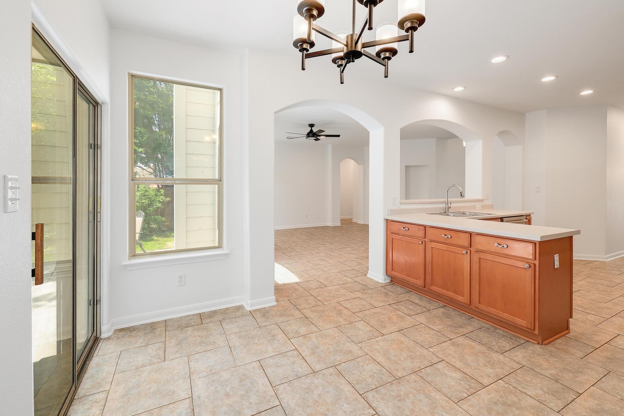 13517 Campesina Dr, Austin, TX 78727