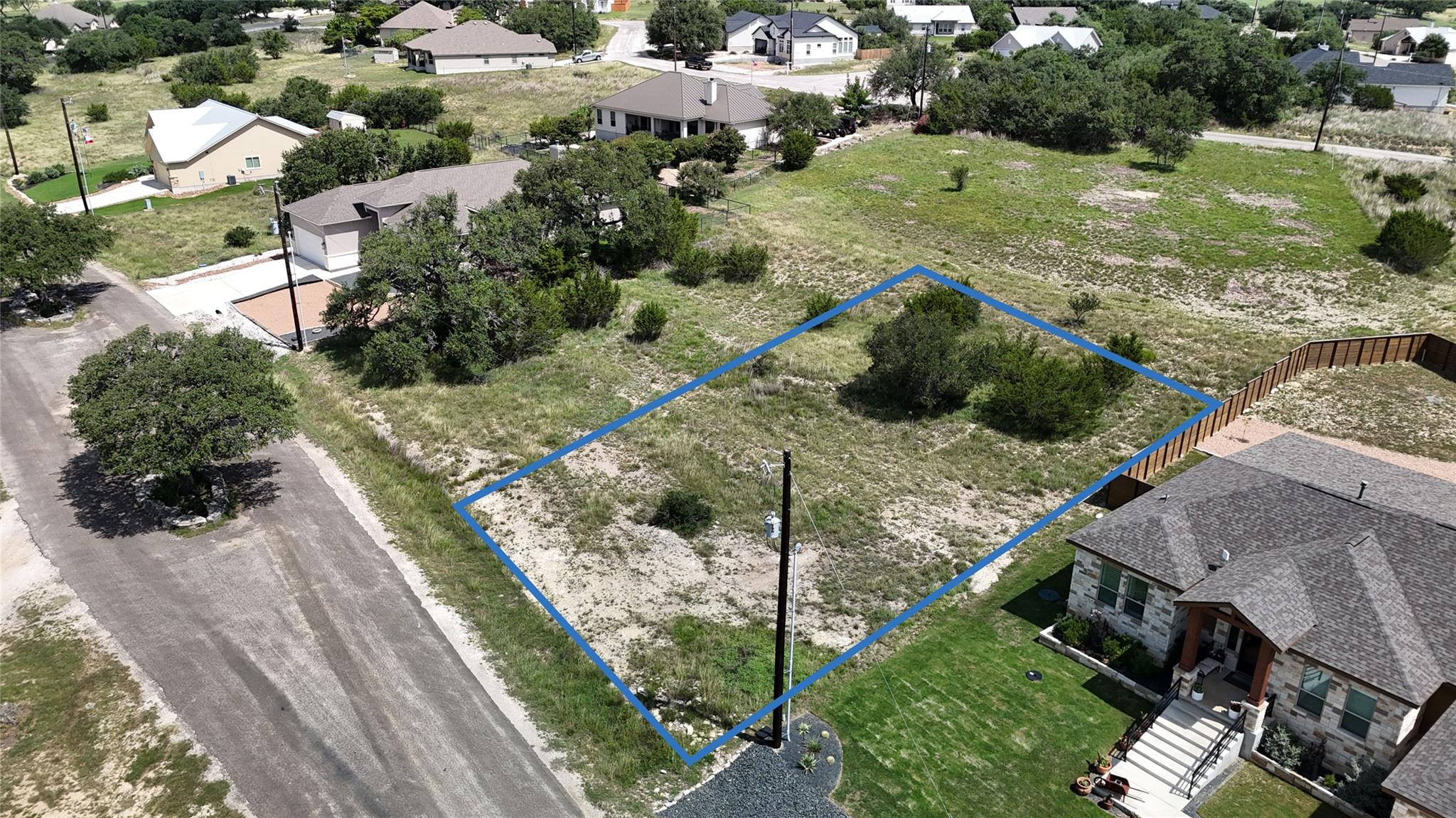 225 Jeff Vaughn, Blanco, TX 78606