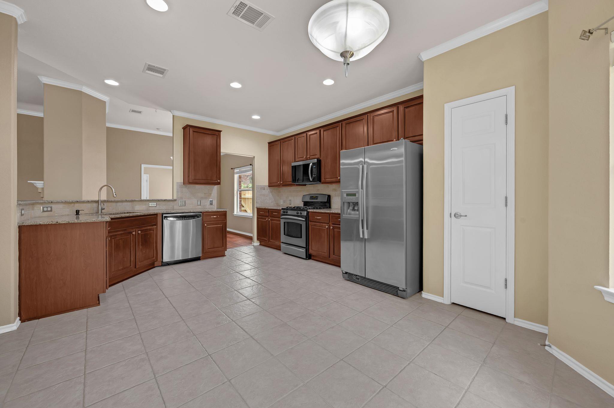 202 Muscovy Ln, Cedar Park, TX 78613