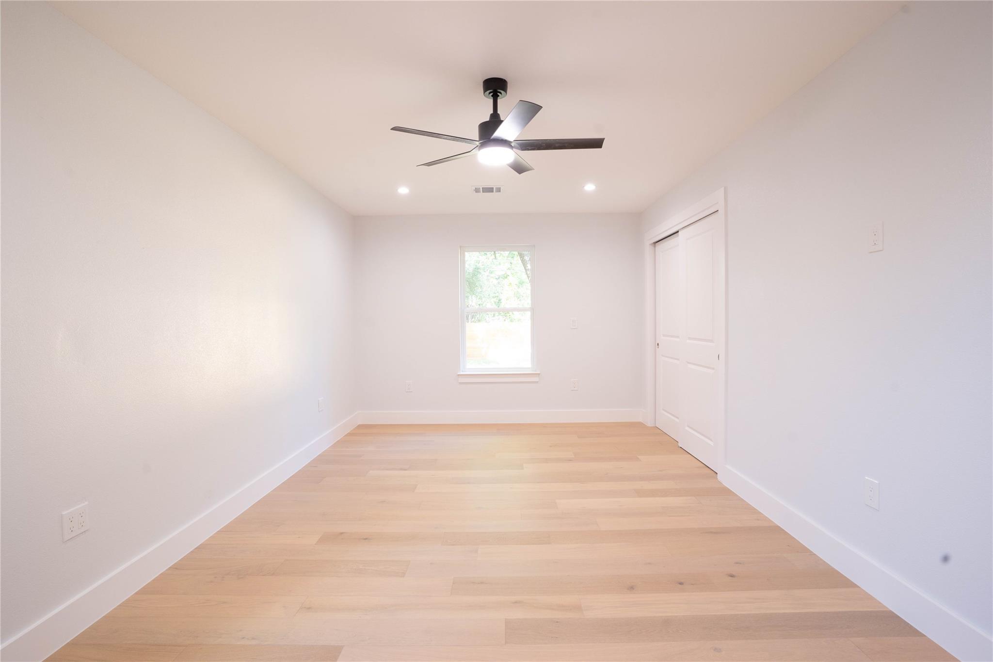 6103 Belfast Dr, Austin, TX 78723