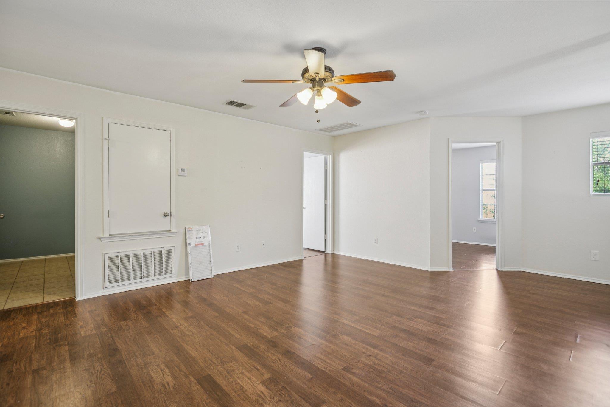 13413 Lismore Ln, Pflugerville, TX 78660