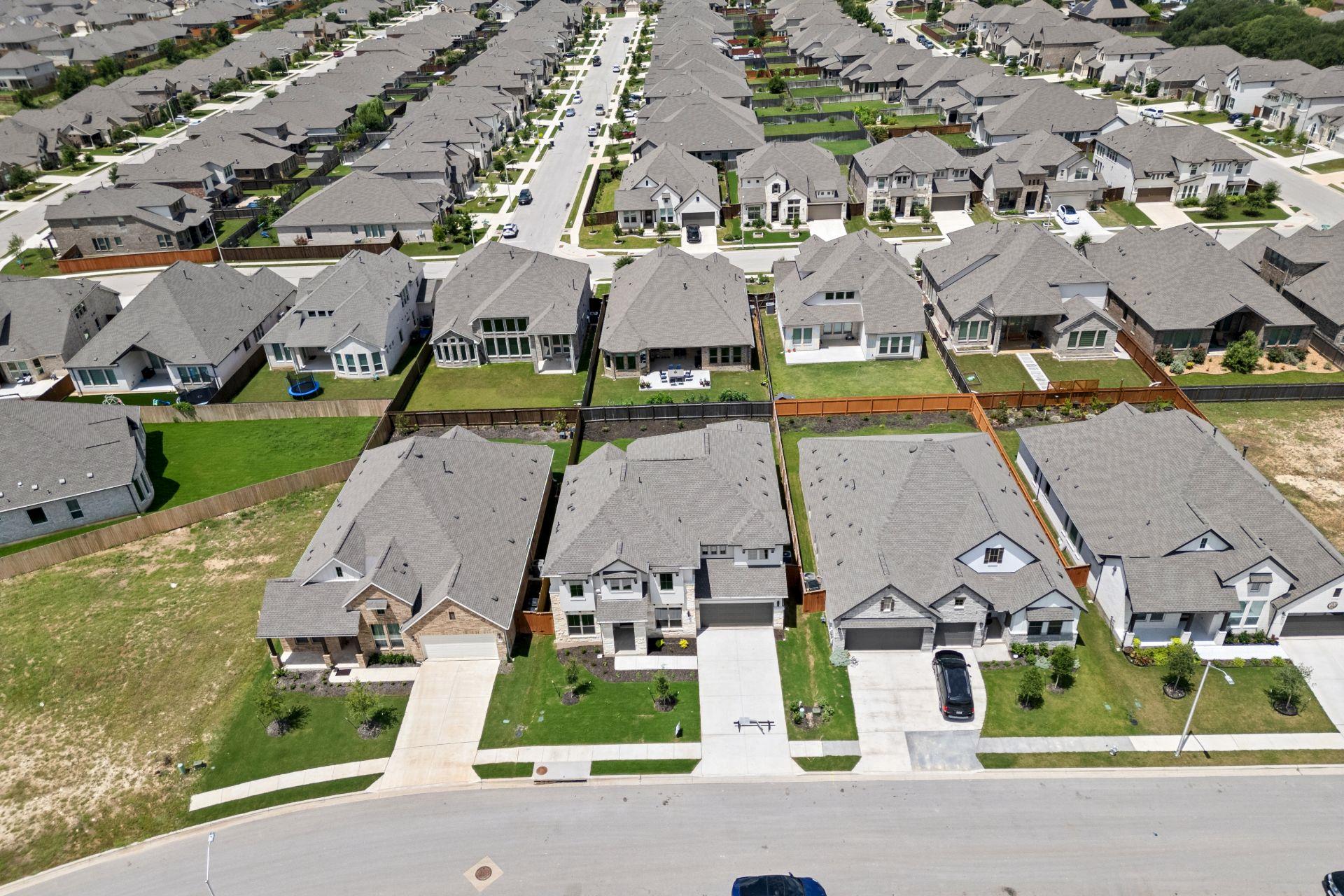 221 Camille St, Leander, TX 78641