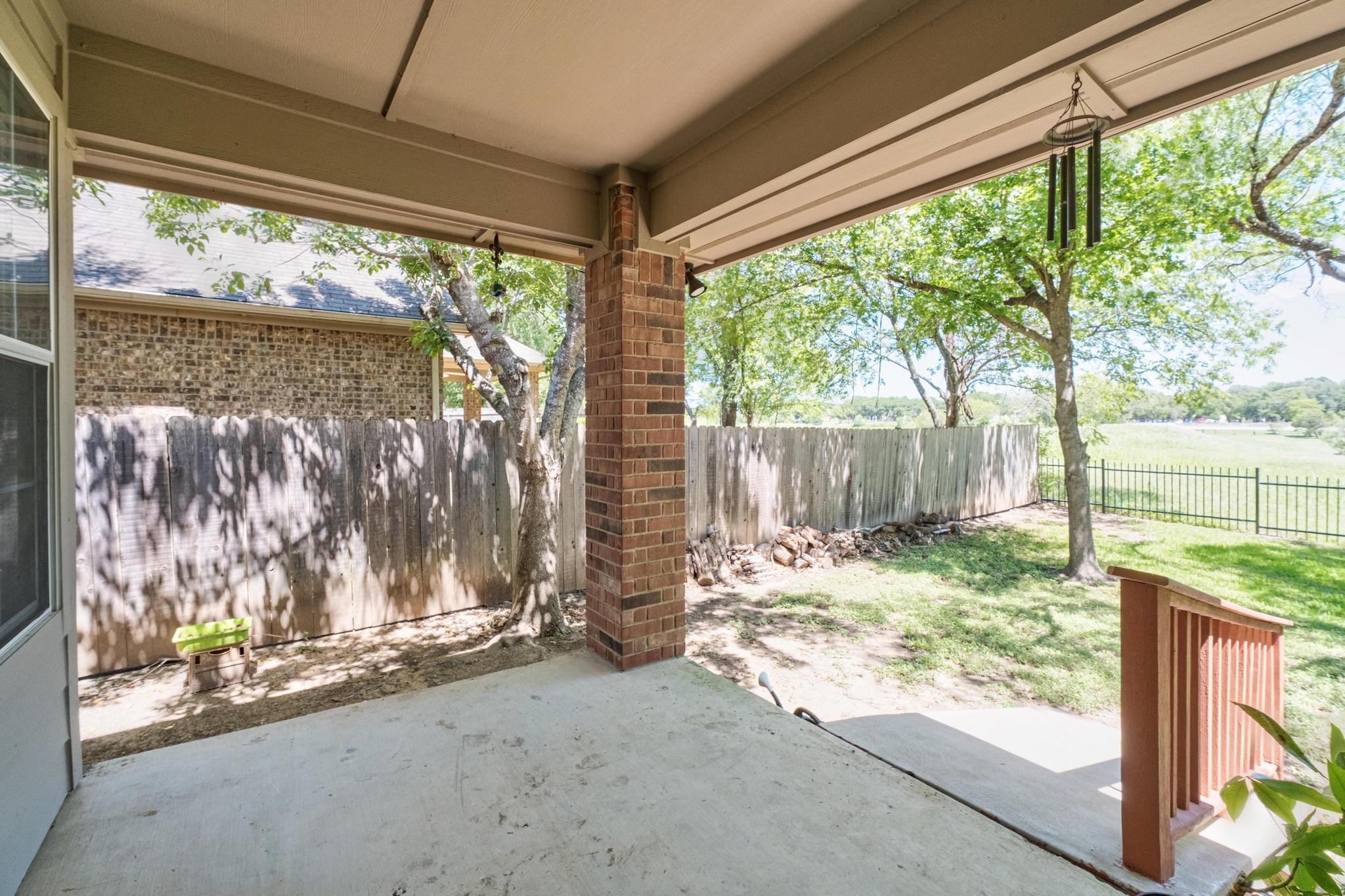 128 Clarence Ct, Buda, TX 78610