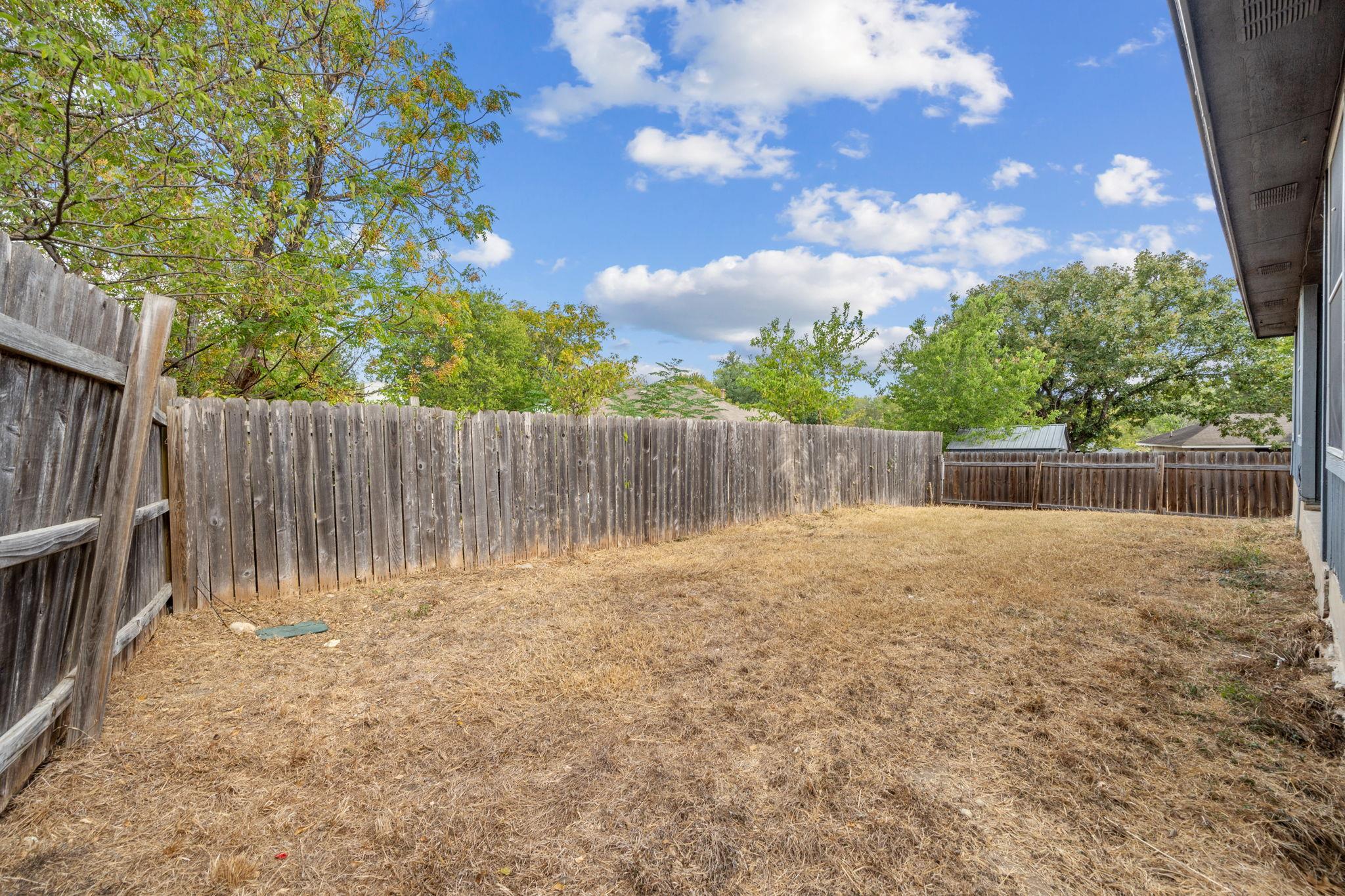 4904 Gnarled Oak Cv, Austin, TX 78744