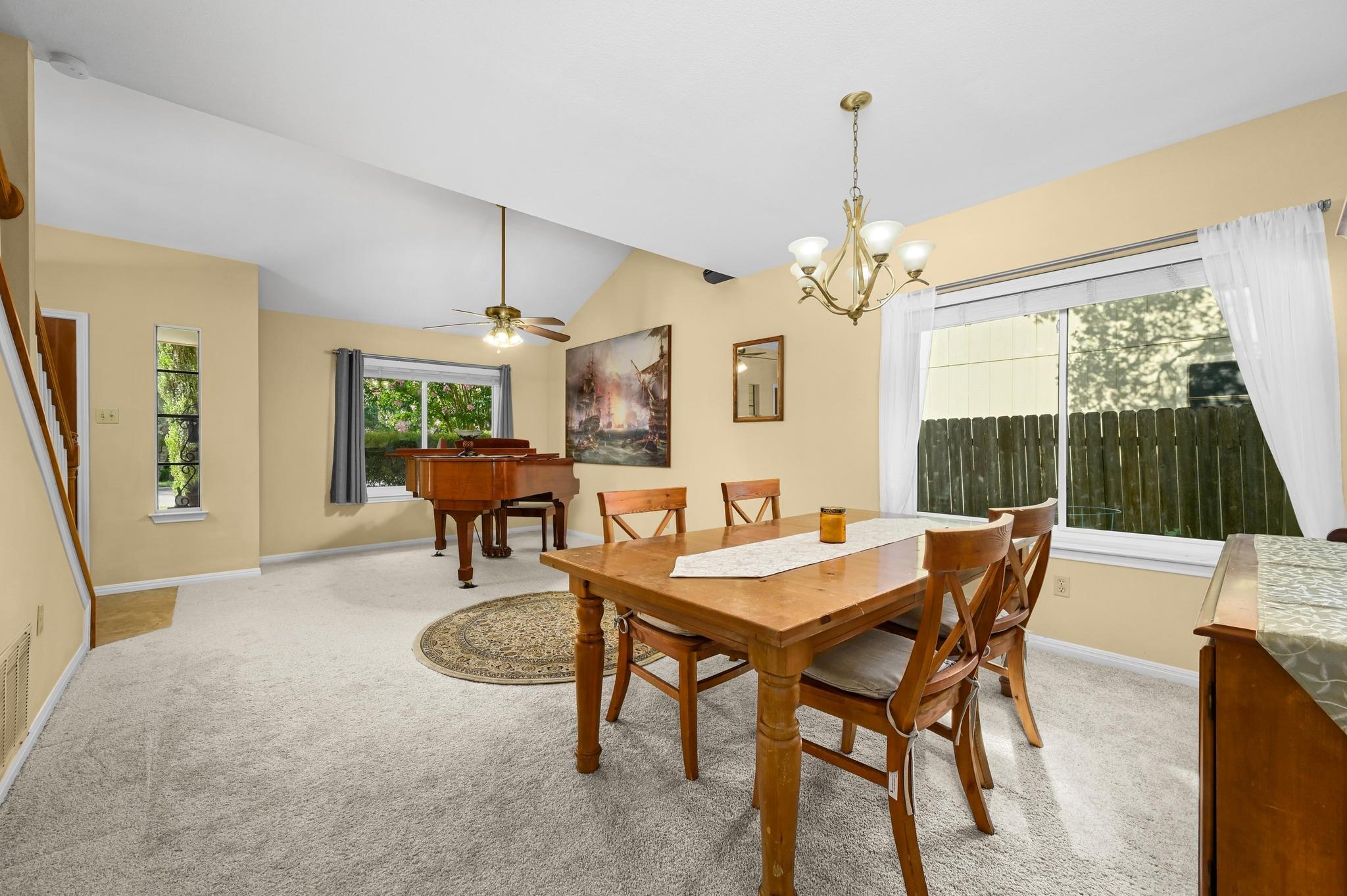 6712 Shiner St, Austin, TX 78729