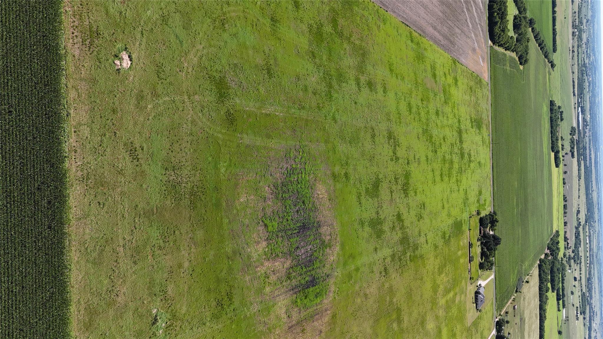 733 County Road 487, Taylor, TX 76574