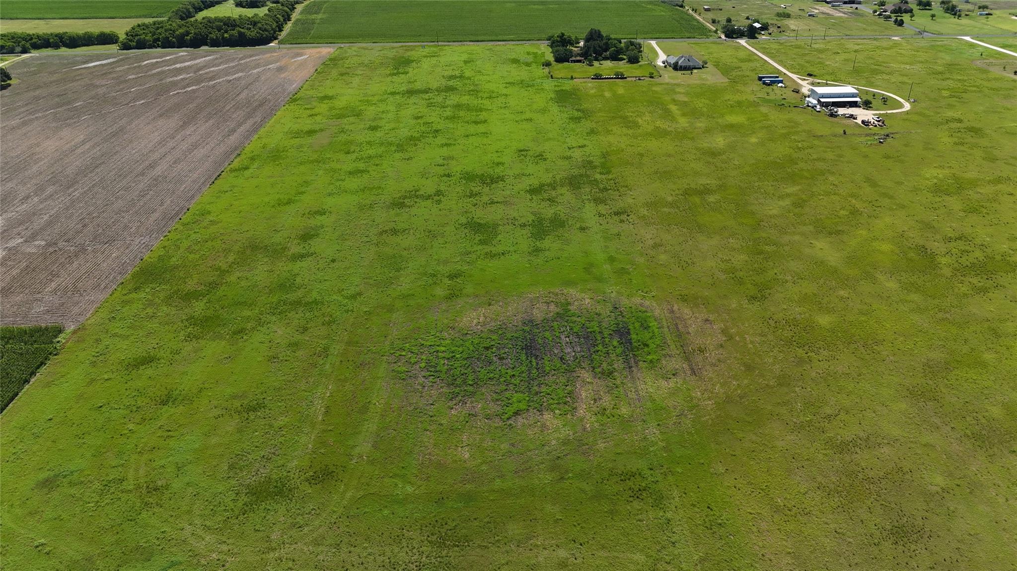 733 County Road 487, Taylor, TX 76574