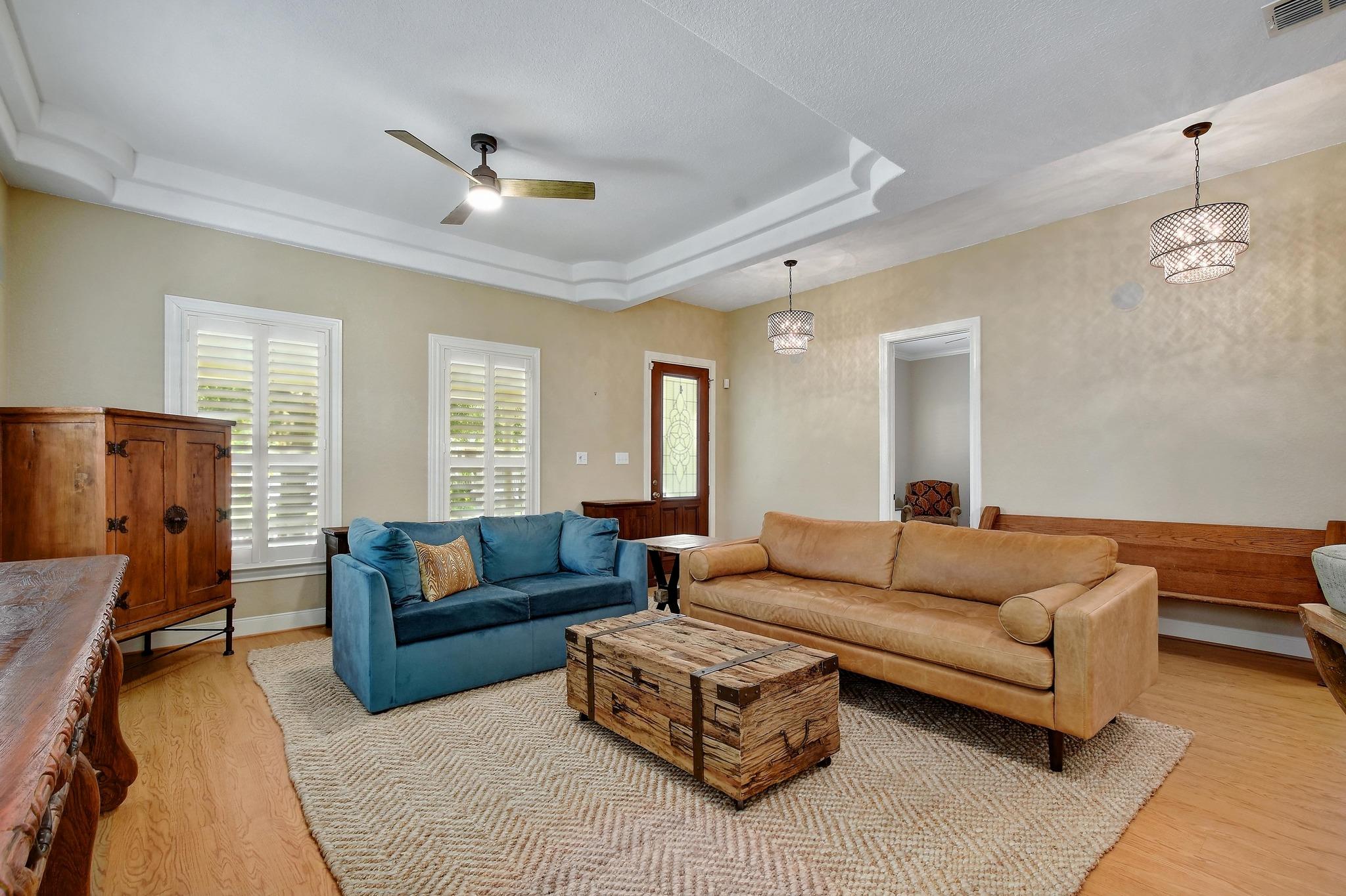 260 N Santa Clara Ave, New Braunfels, TX 78130