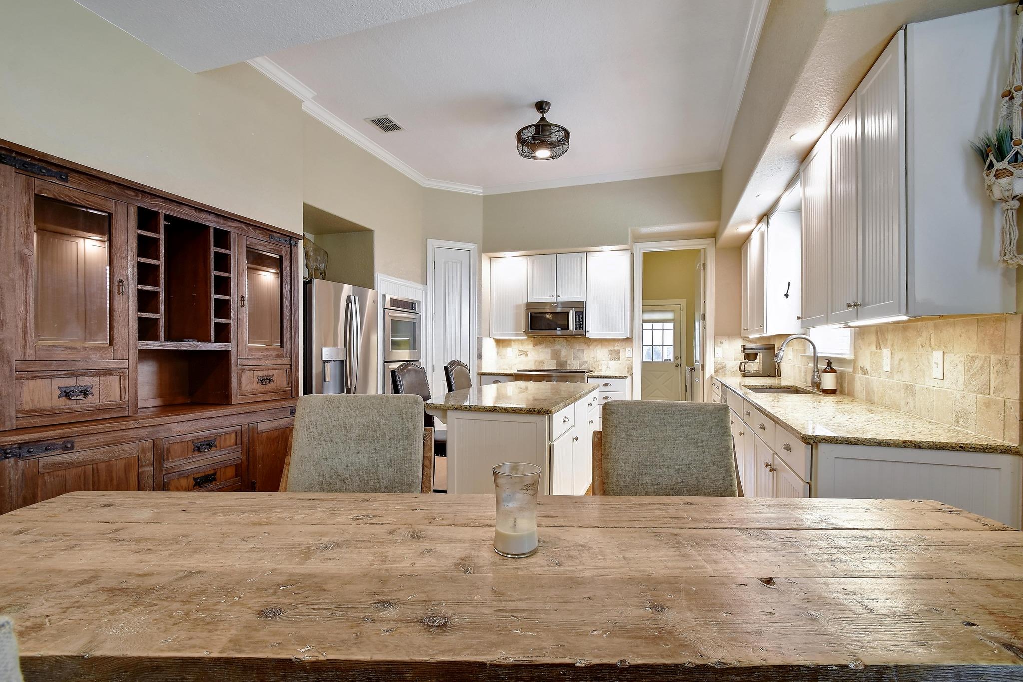 260 N Santa Clara Ave, New Braunfels, TX 78130