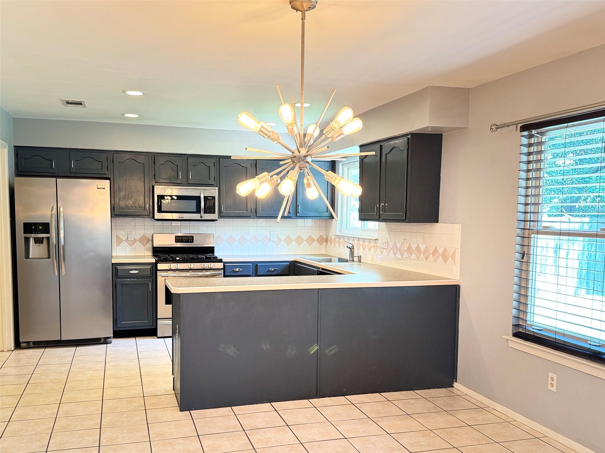 4202 Kilgore Ln, Austin, TX 78727