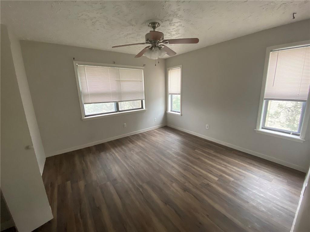 906 N Lbj Dr # 4, San Marcos, TX 78666