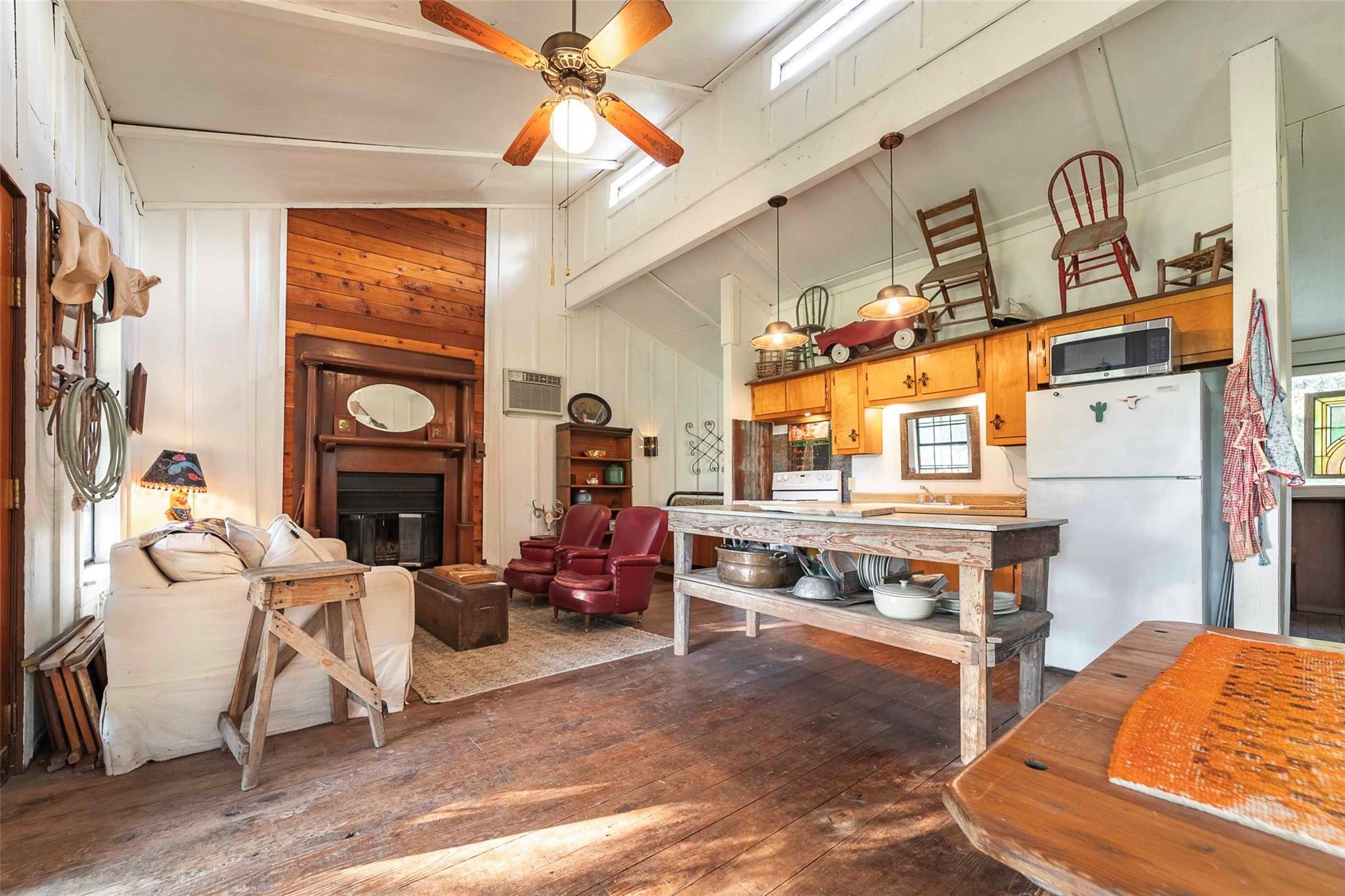 12175 N US Hwy 183, Florence, TX 76527