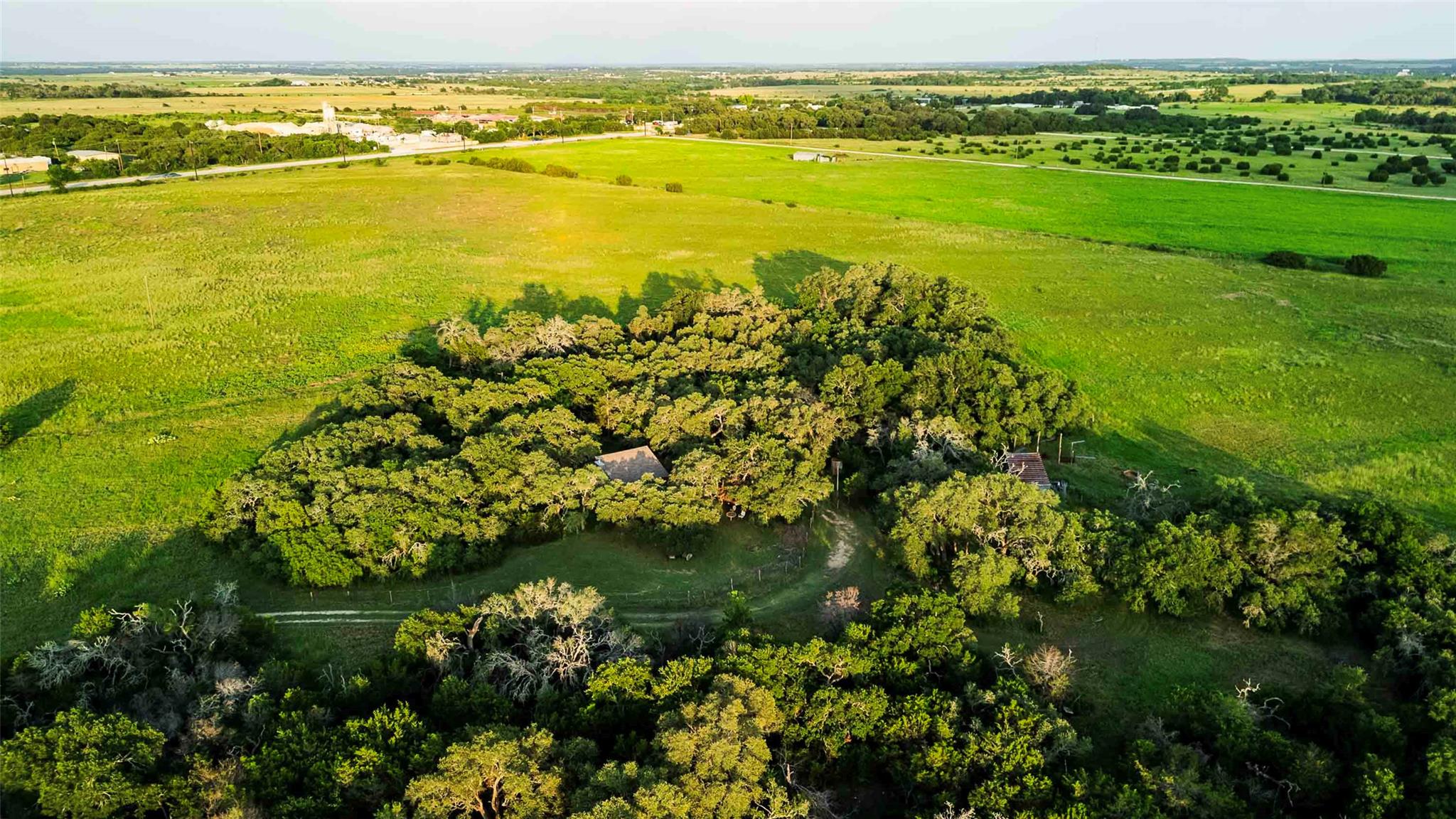 12175 N US Hwy 183, Florence, TX 76527