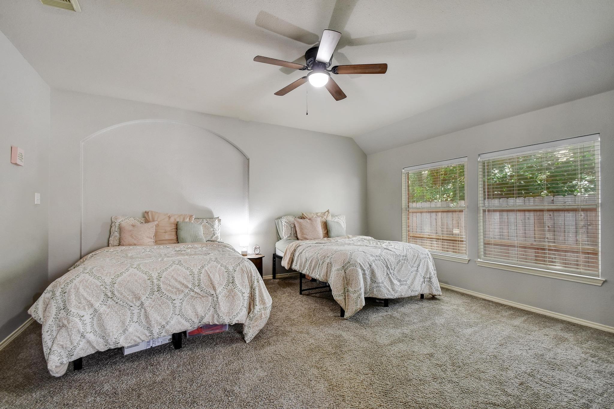 2354 Oak Pebble, New Braunfels, TX 78132