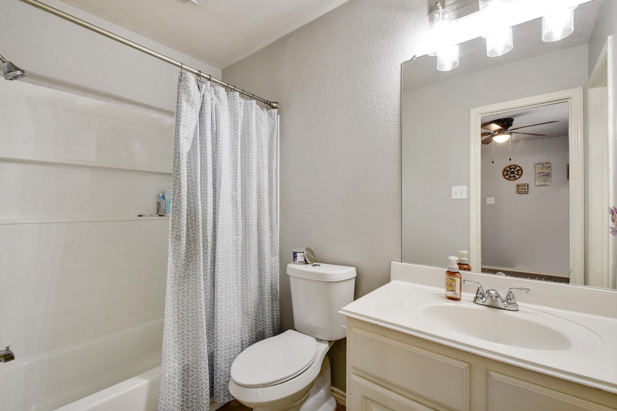 2354 Oak Pebble, New Braunfels, TX 78132
