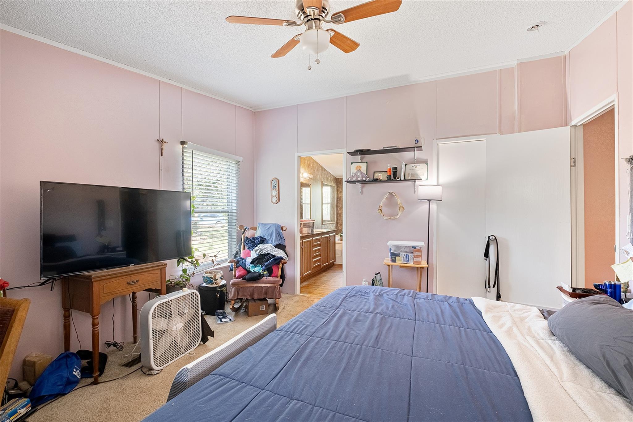 1231 Peach Creek Rd, Waelder, TX 78959