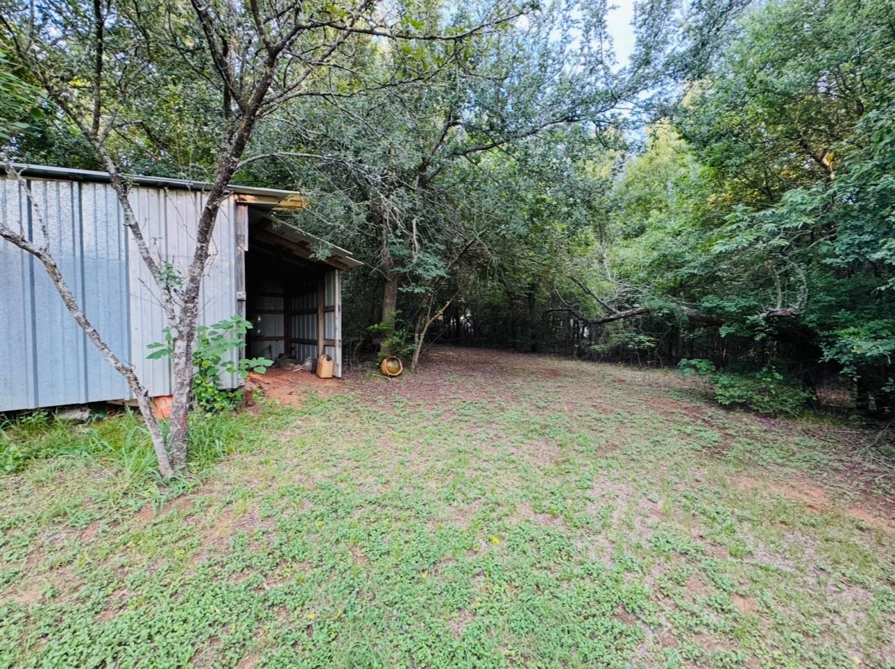 702 Pleasant Grove Rd, Elgin, TX 78621