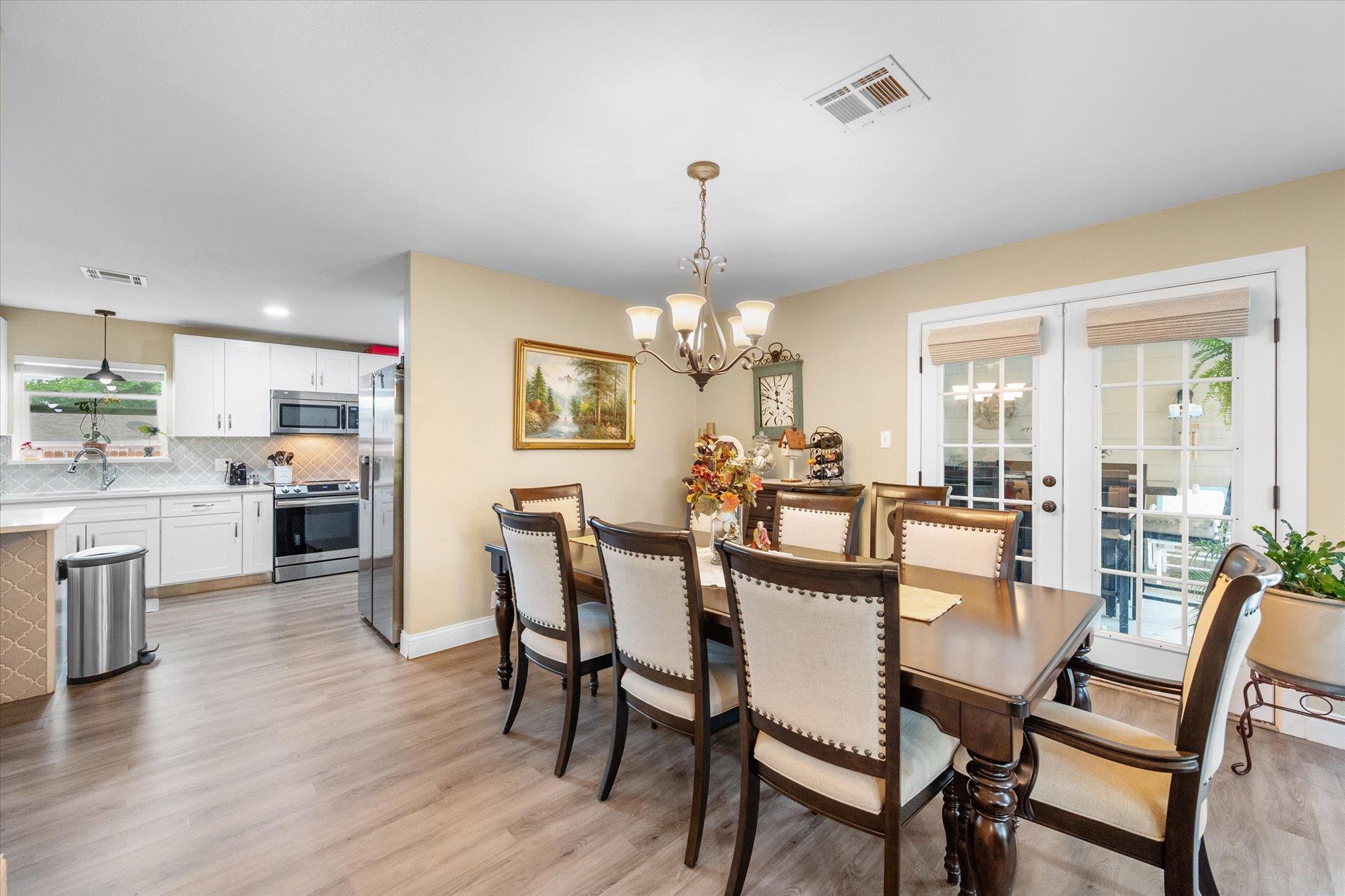 1410 Hummingbird Dr, Hillsboro, TX 76645