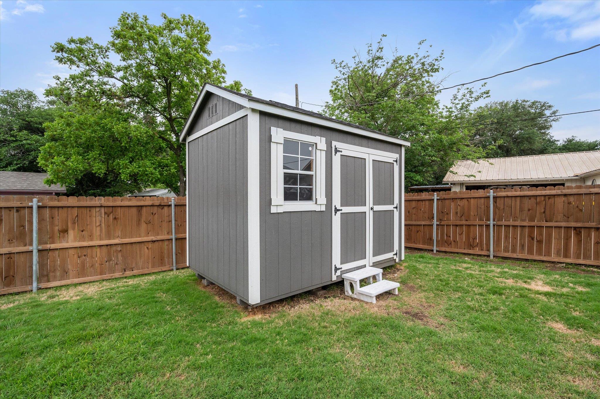 1410 Hummingbird Dr, Hillsboro, TX 76645