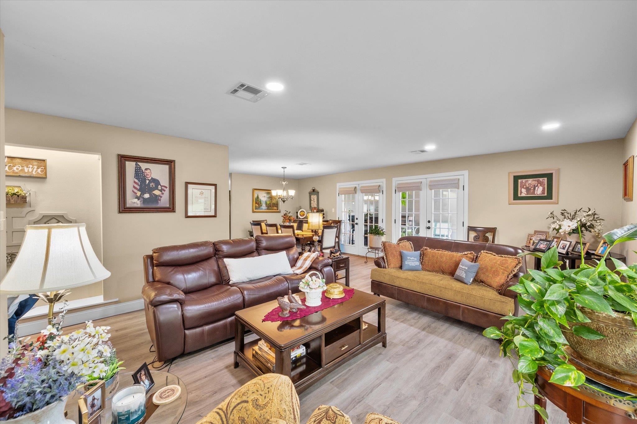 1410 Hummingbird Dr, Hillsboro, TX 76645