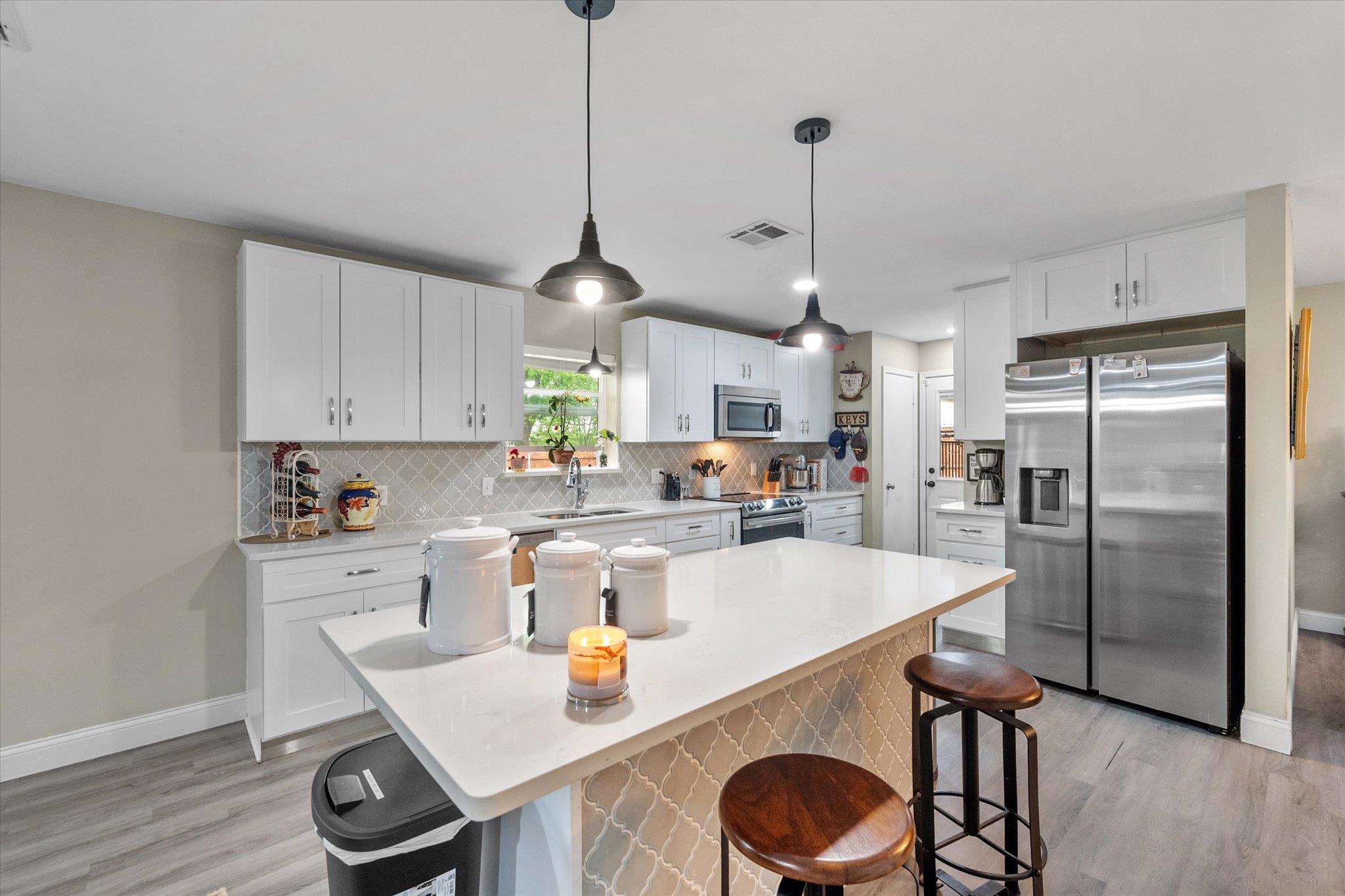 1410 Hummingbird Dr, Hillsboro, TX 76645