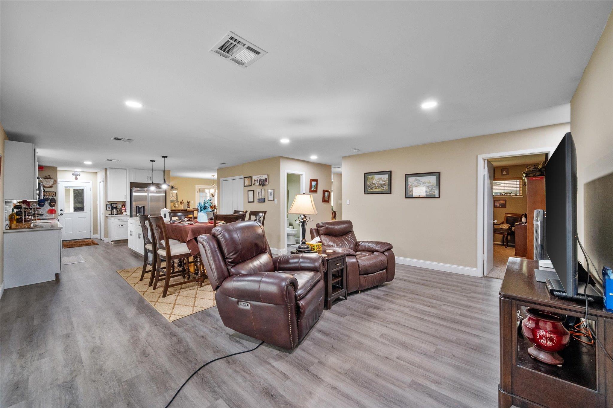 1410 Hummingbird Dr, Hillsboro, TX 76645