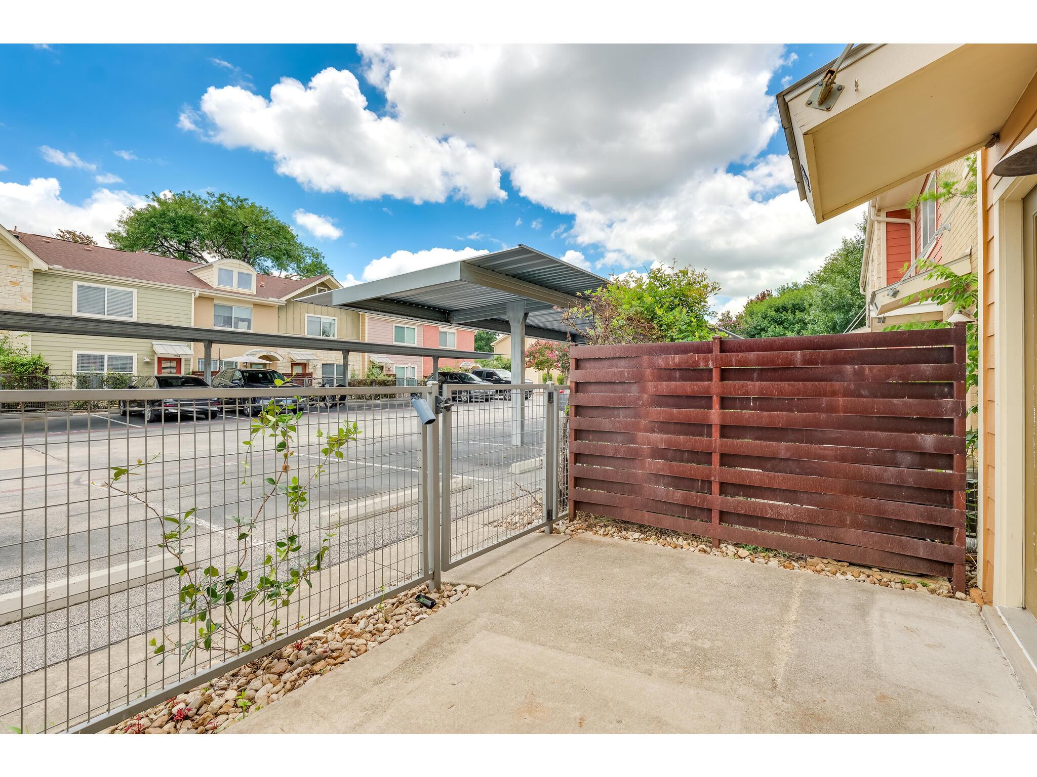 1101 Grove Blvd # 102, Austin, TX 78741