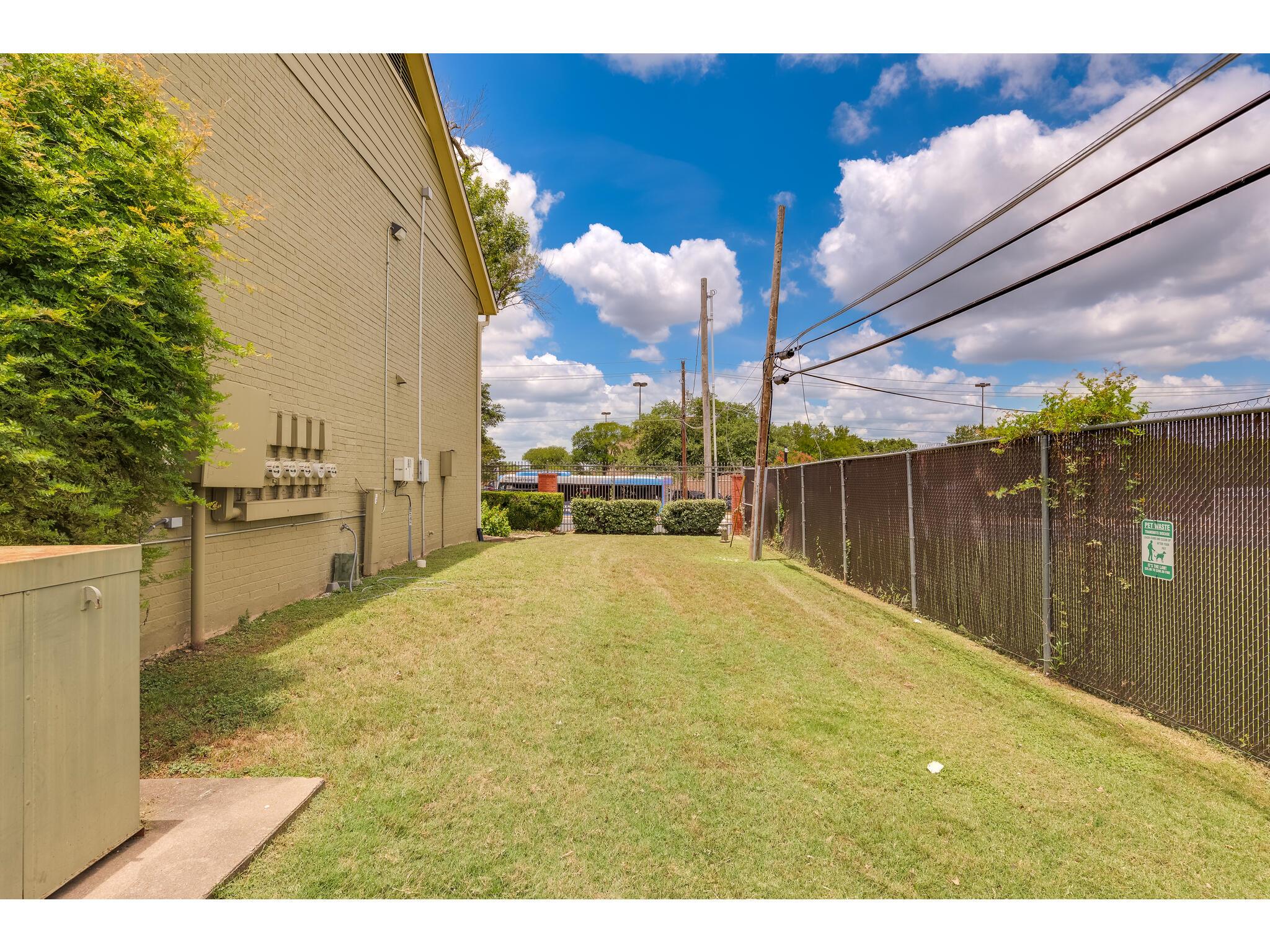 1101 Grove Blvd # 102, Austin, TX 78741